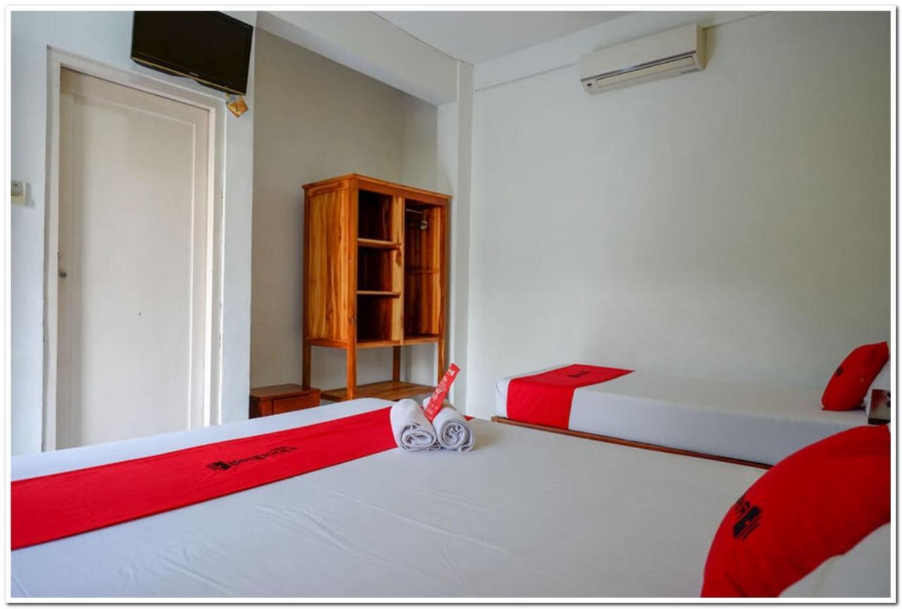 Reddoorz @ Prawirotaman Hotel Yogyakarta Exterior photo